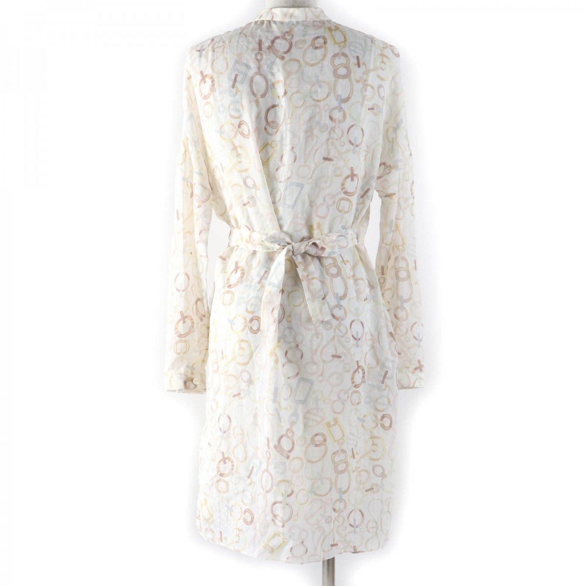 One Piece Main: Silk, Lining: Silk Ivory Travel Bag
