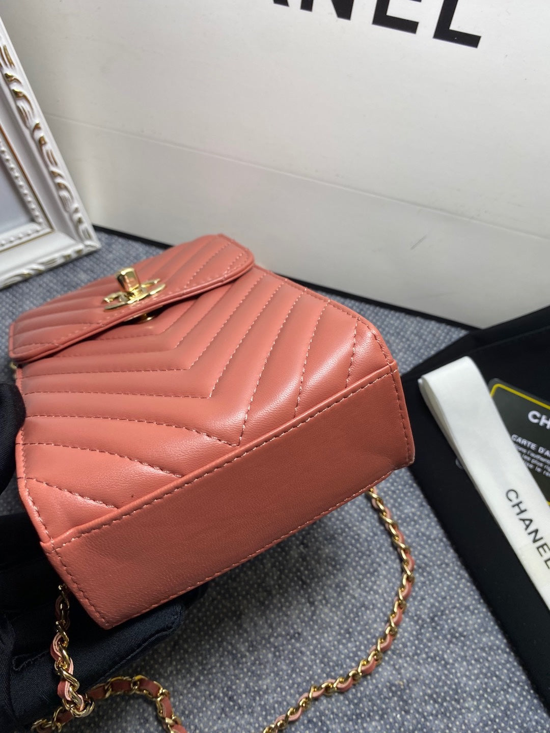 CHL Chevron Trendy CHL Phone Handbag 4