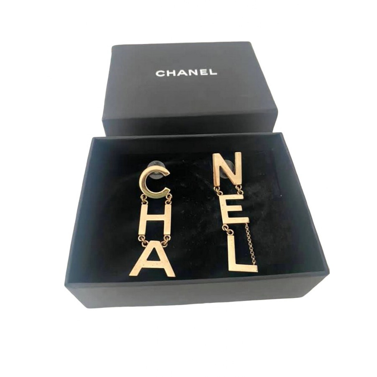 gold metal earrings Jewelry Daily