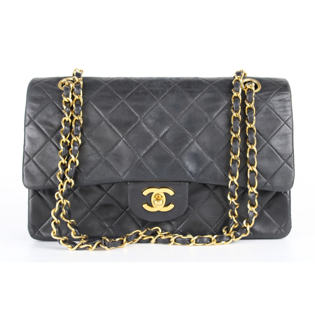 timeless/classique black leather handbag 159