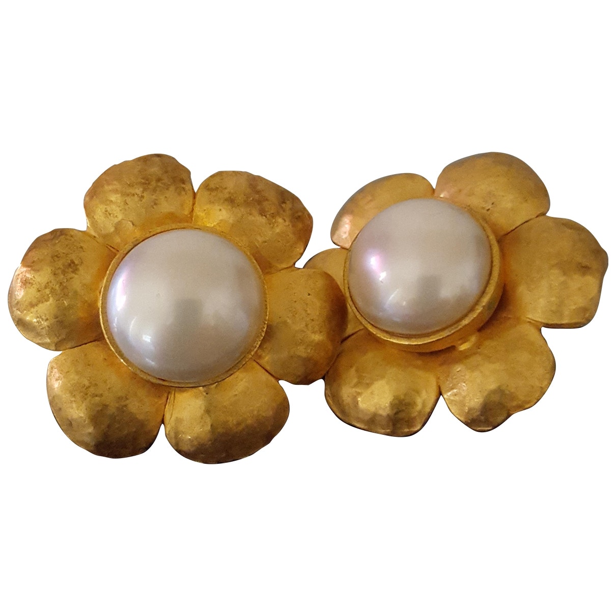 Chanel gold pearl earrings Jewelry