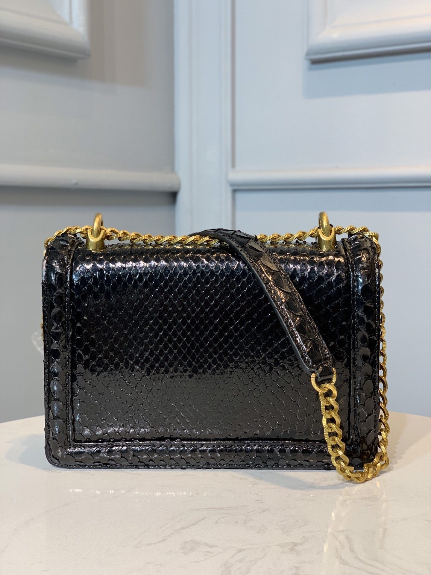 Top Quality Devotion Crossbody Bag For Women Black Medium