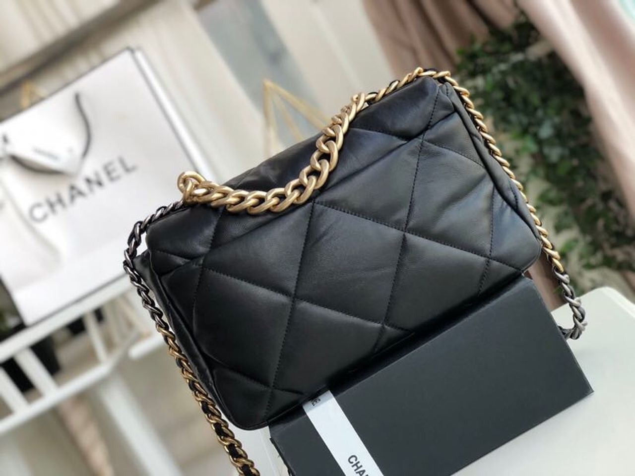 CHL 19 11.8in 30cm Black Handbag Wombeaunoirrbeaunoirr 118In30Cm
