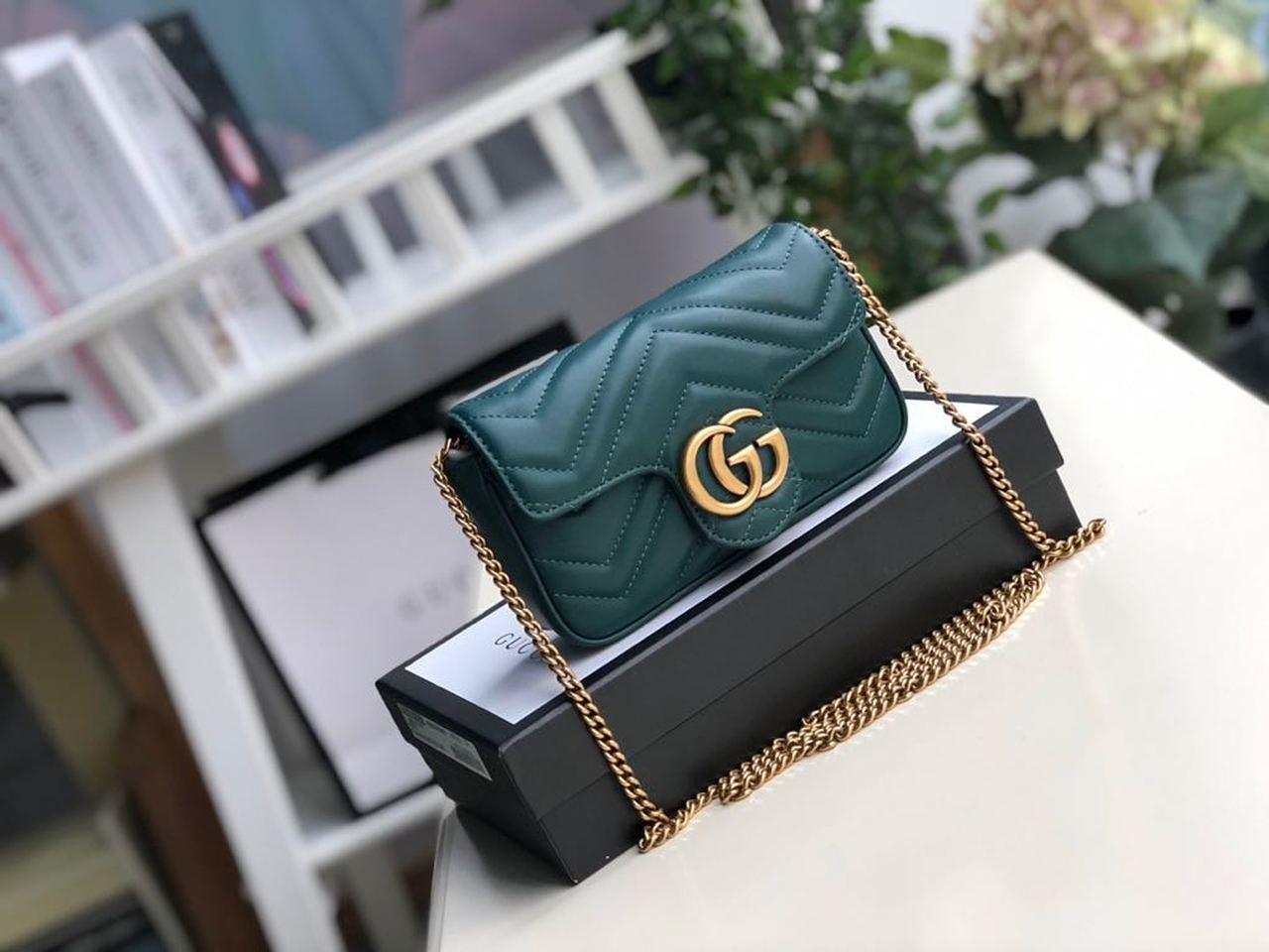 gg Marmont Matelassé Super Matelassé Green Mini Bag