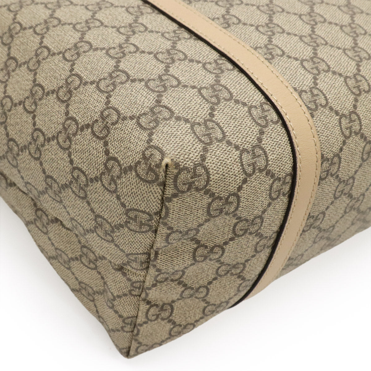 Gucci Supreme Tote Bag 11