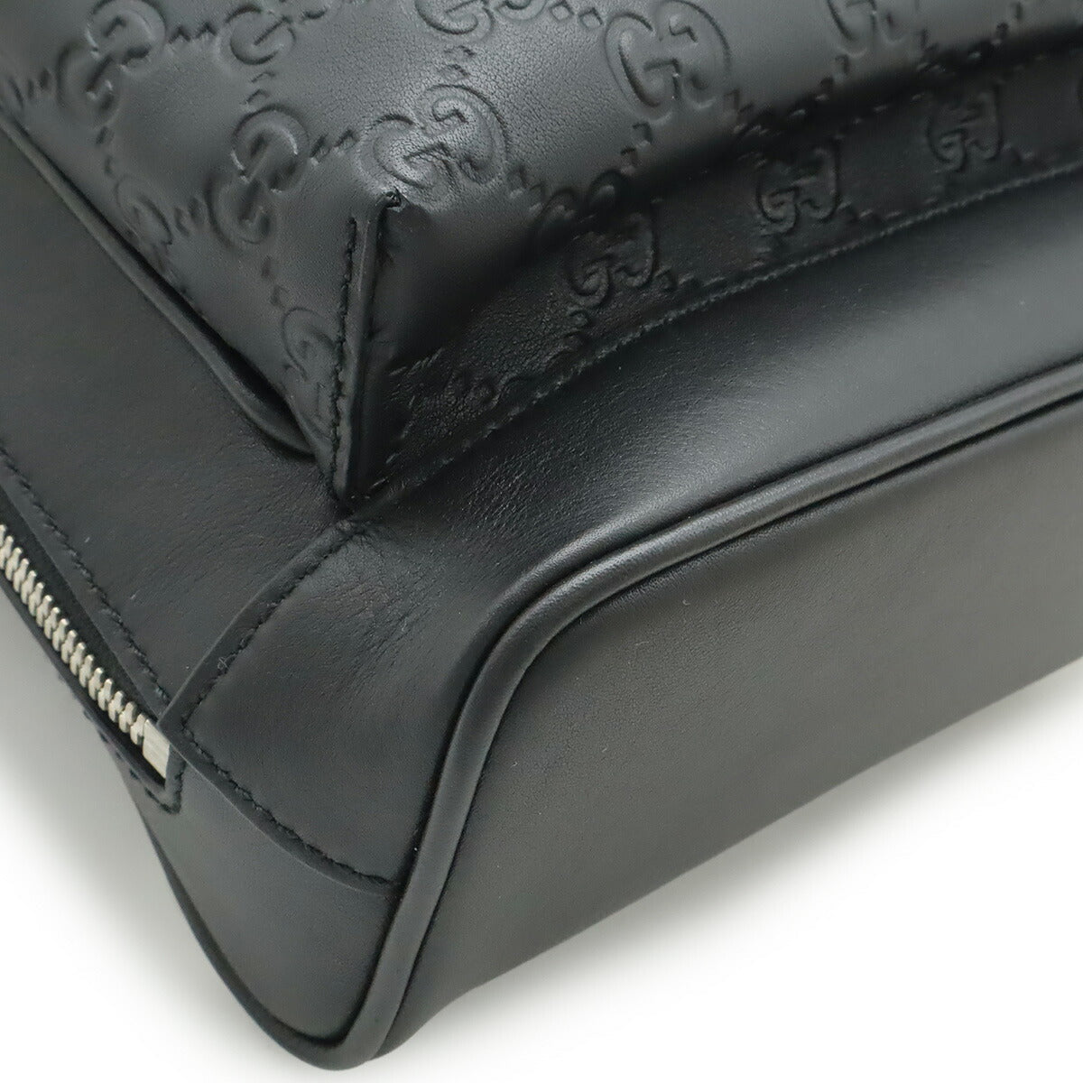 Gucci Crossbody Bag Leather