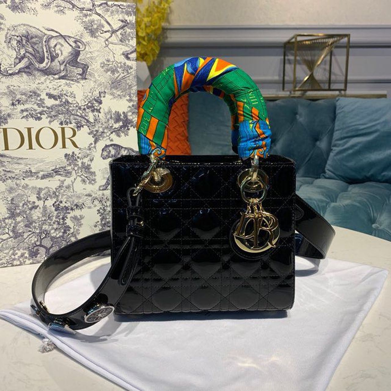 Lady Cd Patent Black Small Travel Bag