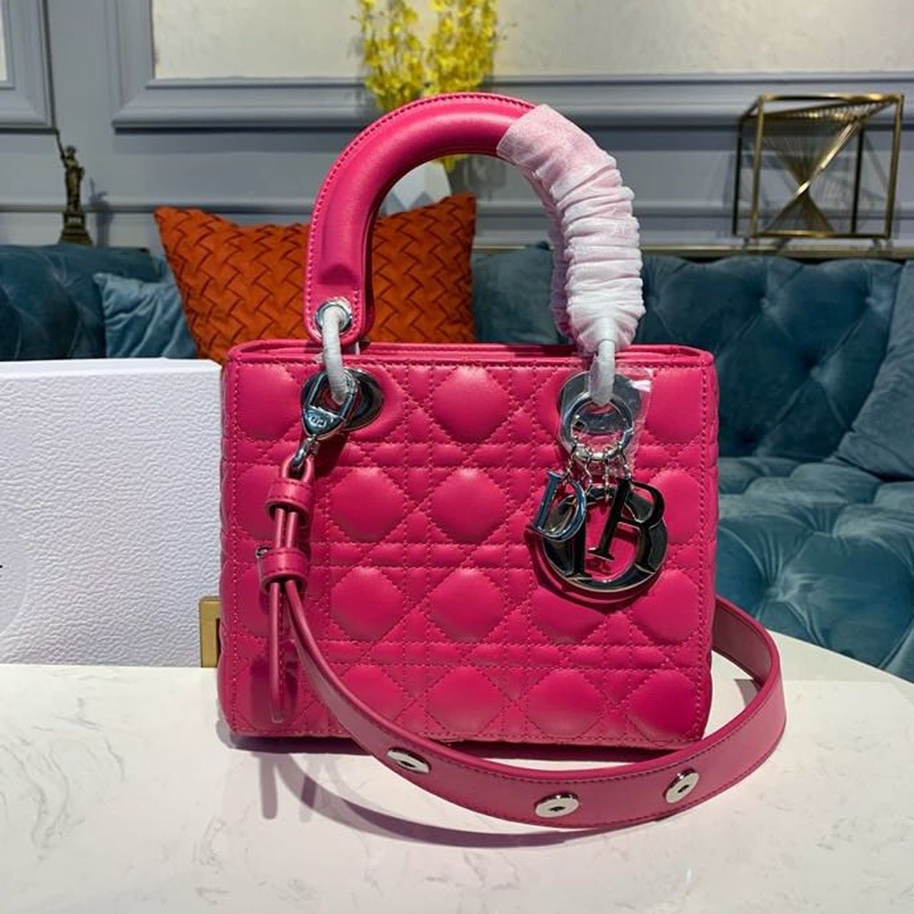 Metop Qualityum Lady Hardware Cd Pink Silver Travel Bag