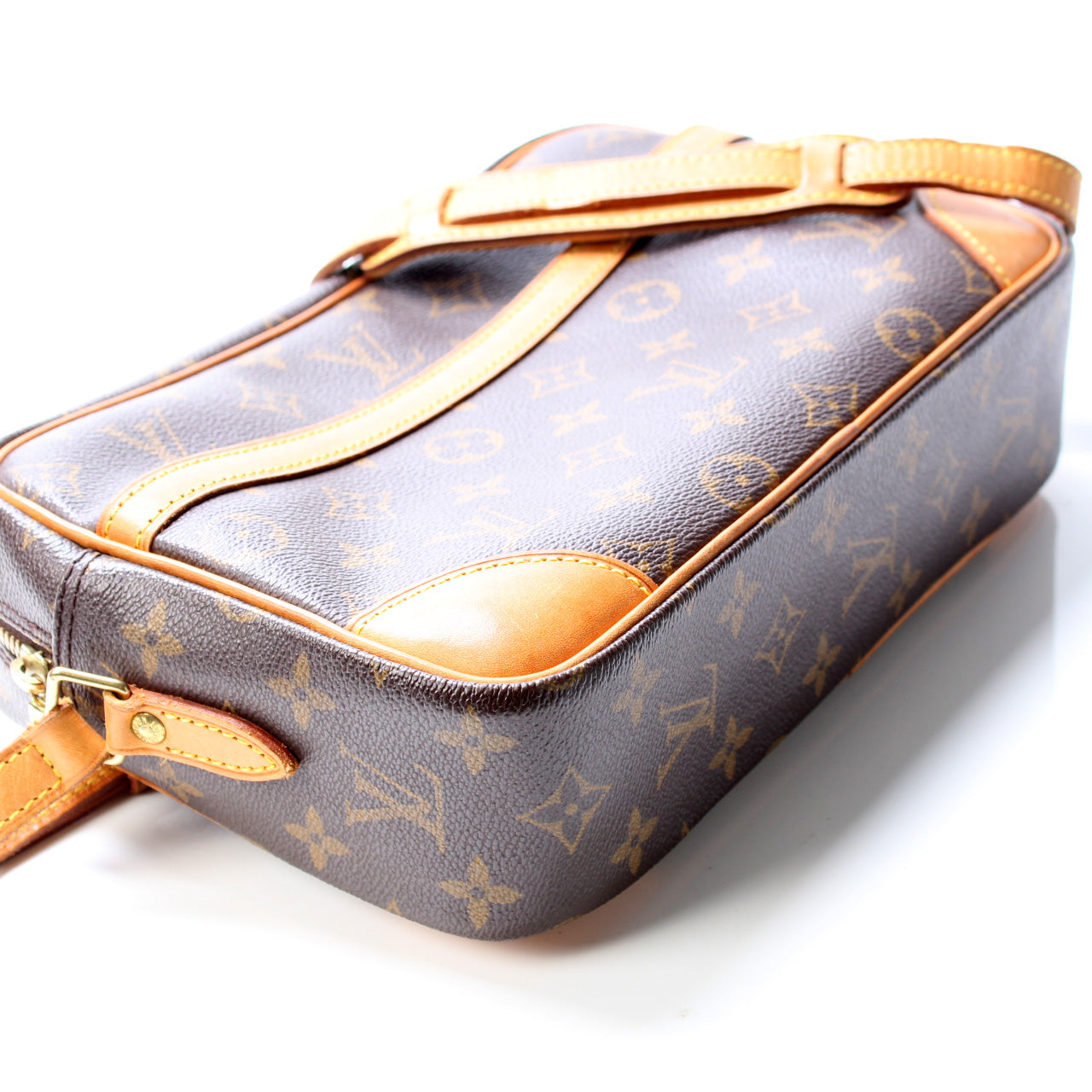 Louis Vuitton Trocadero 27 Monogram Handbag