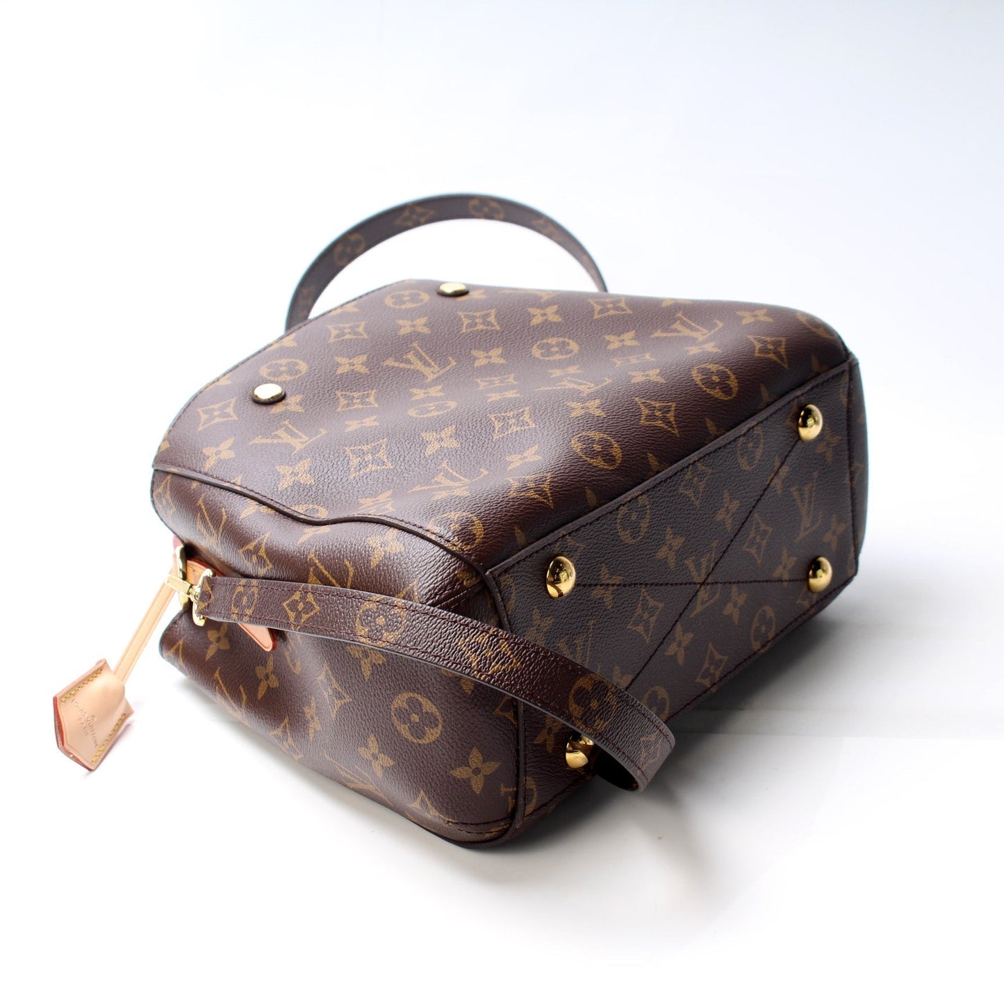 Louis Vuitton Montaigne BB Monogram Handbag