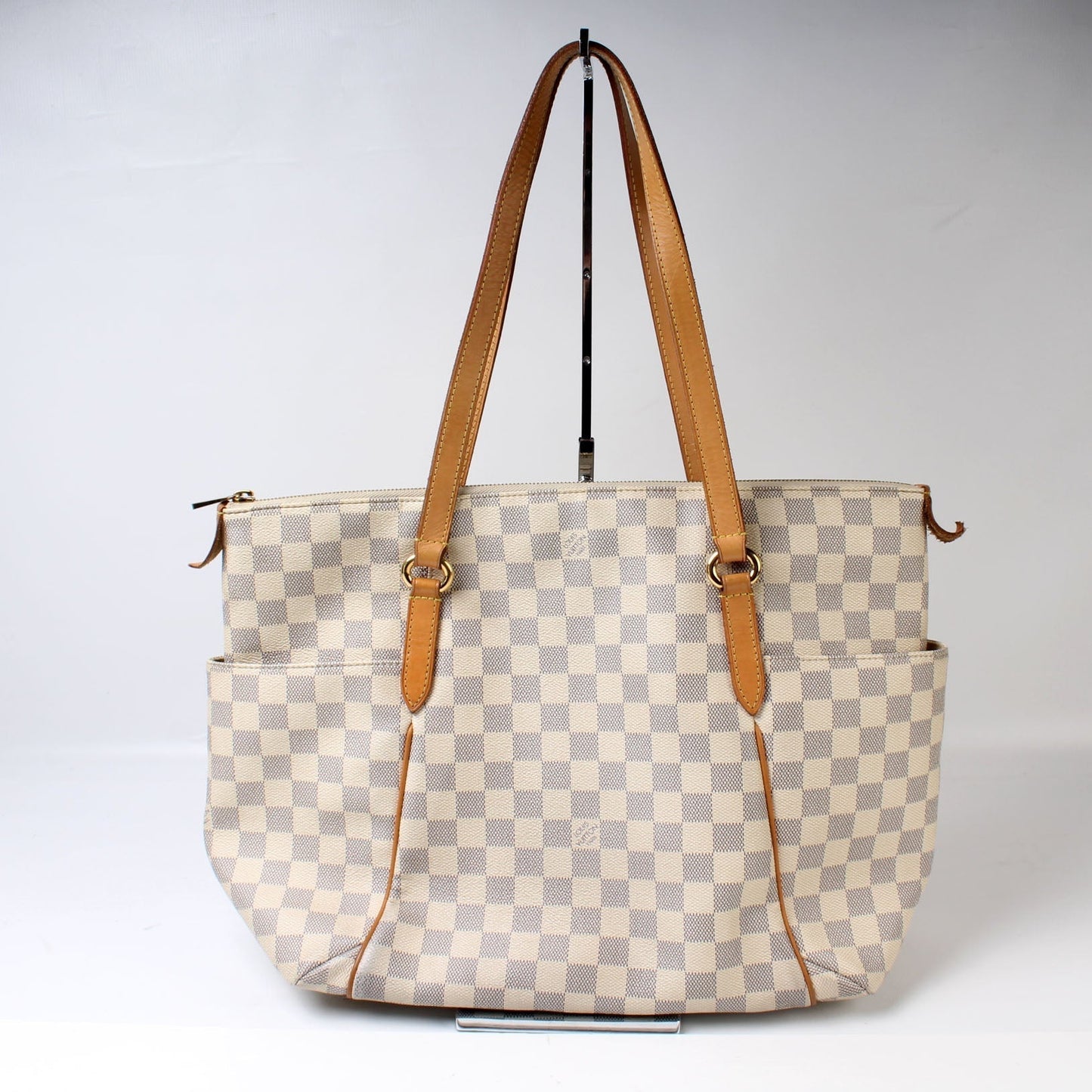 Louis Vuitton Totally Azur MM Damier Handbag 4