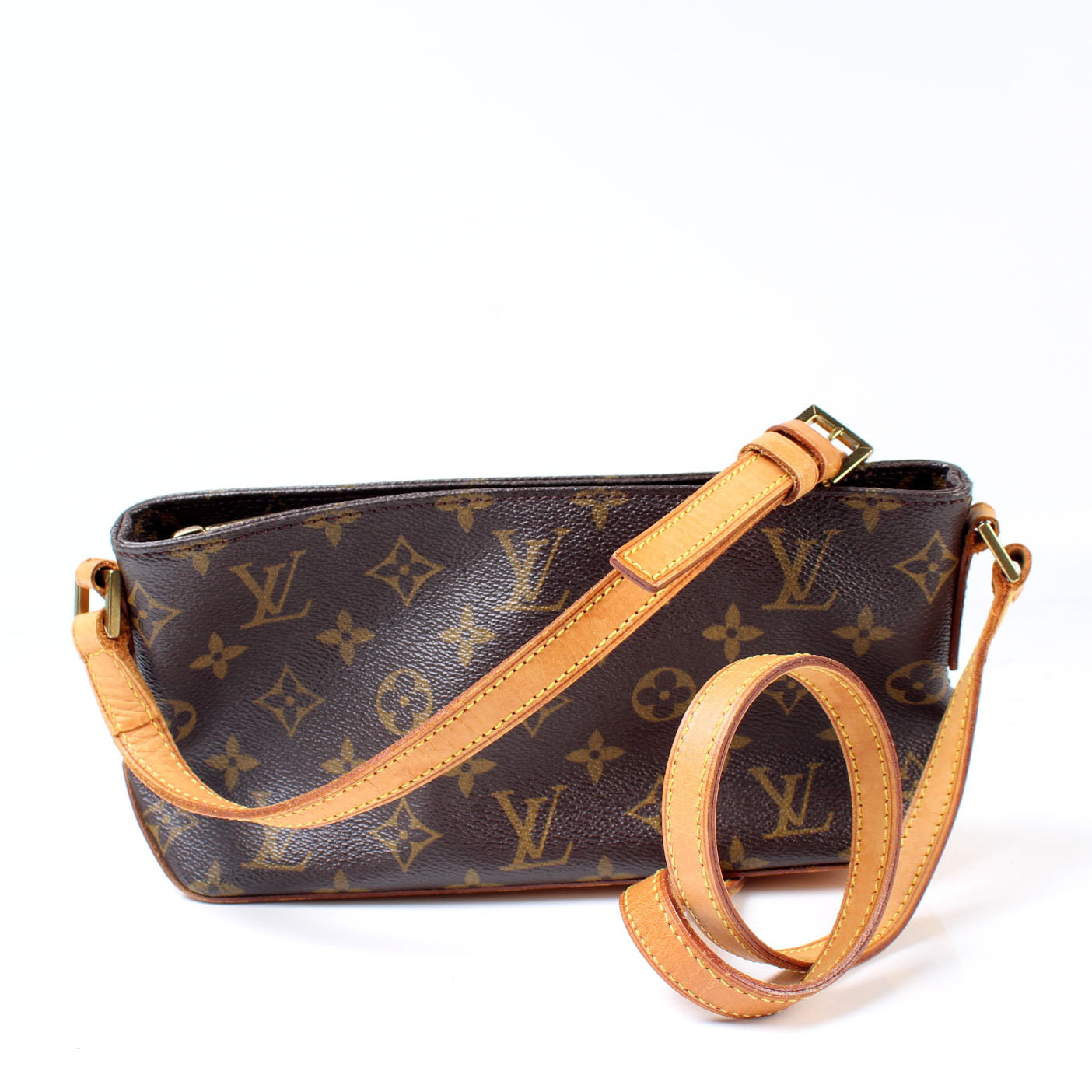 Louis Vuitton Trotteur Monogram Handbag Monogram 6