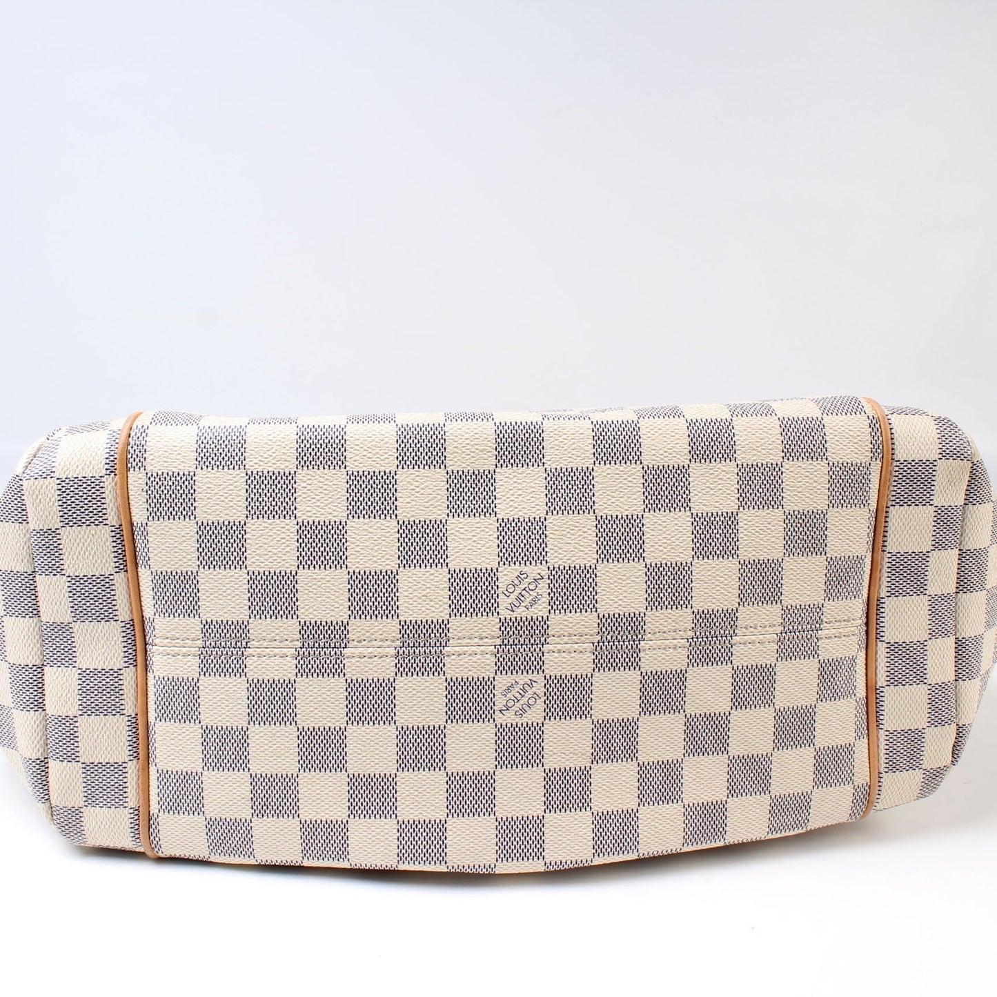 Louis Vuitton Totally Azur MM Damier Handbag Azur 8