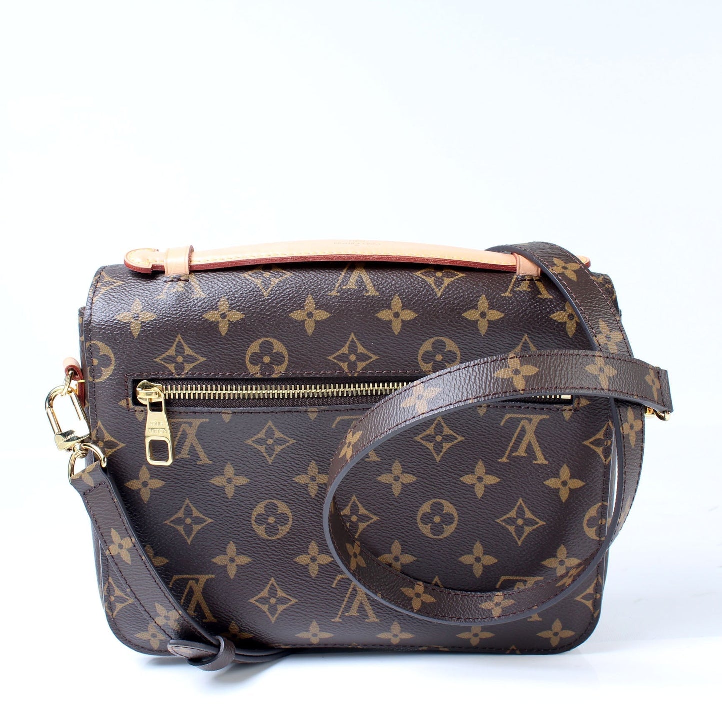 Louis Vuitton Pochette Metis Monogram Clutch Bag Monogram 19
