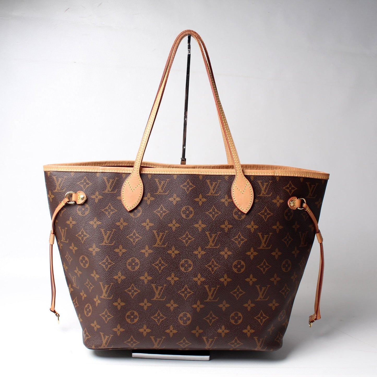 Louis Vuitton TRADE Neverfull Monogram MM Tote Bag