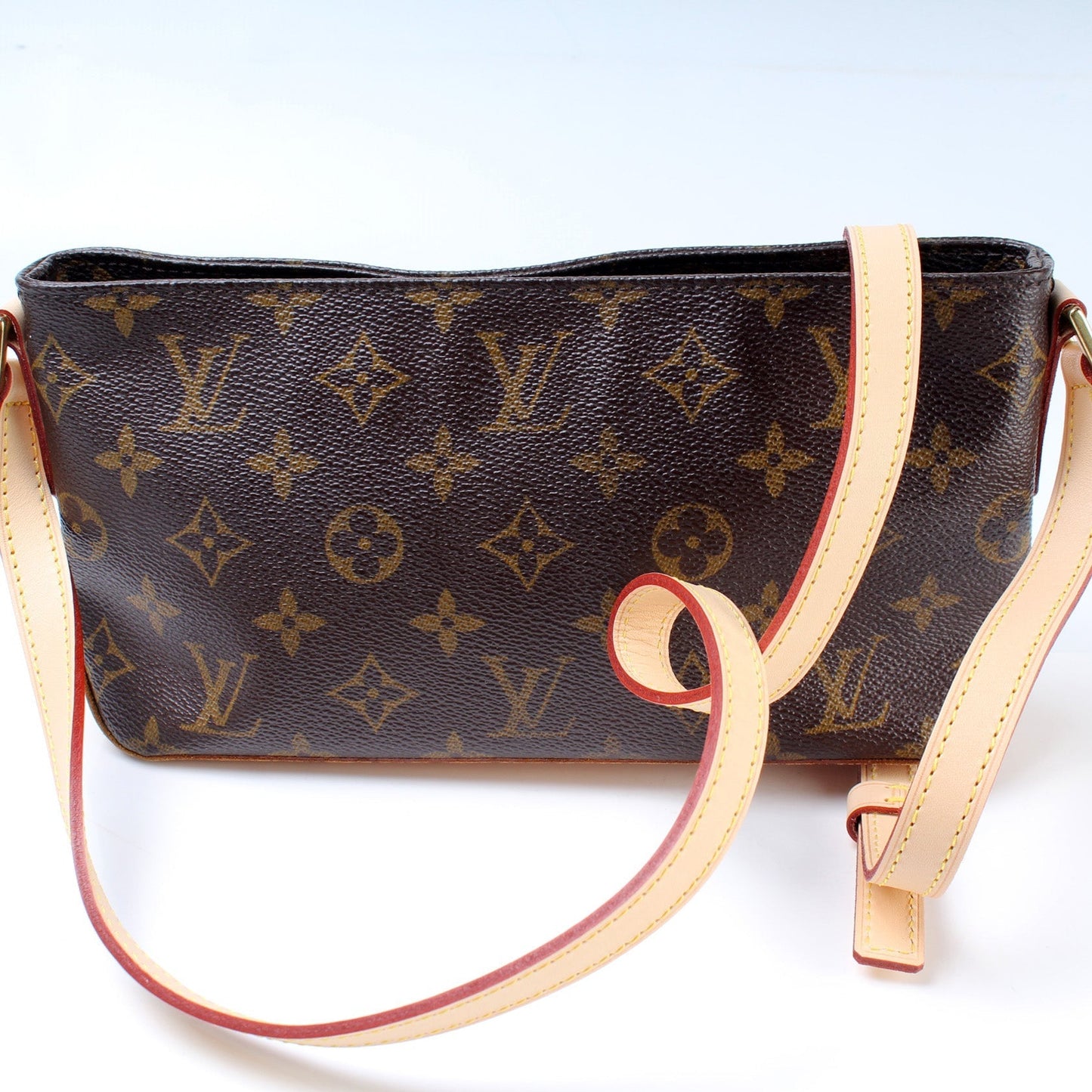 Louis Vuitton Trotteur Monogram Handbag Monogram 11