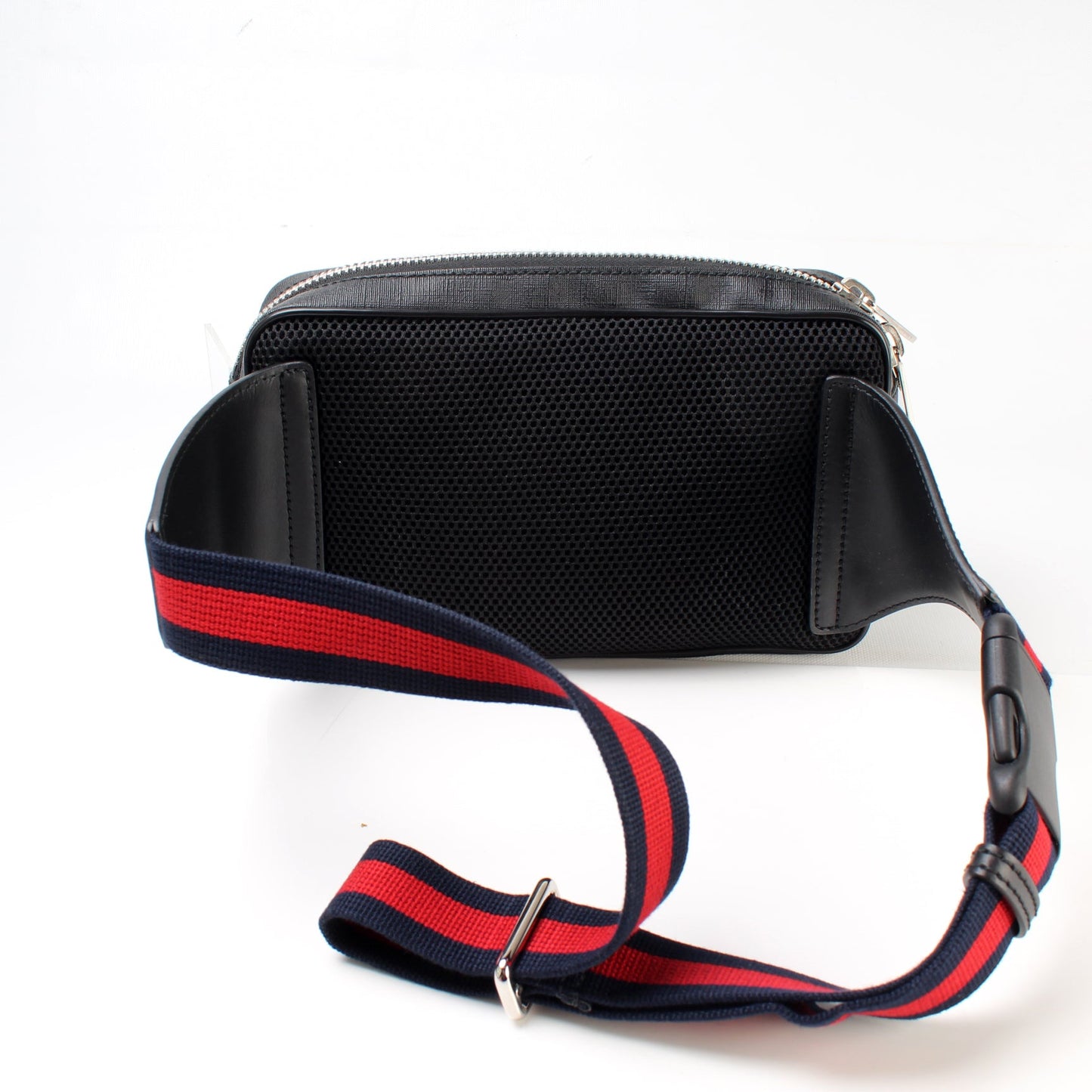 Gucci Soft GG Supreme Belt Bag 17
