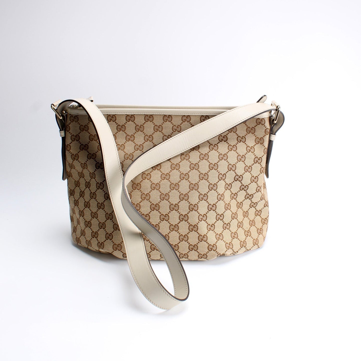 Gucci GG Canvas Shoulder Bag Bag 9