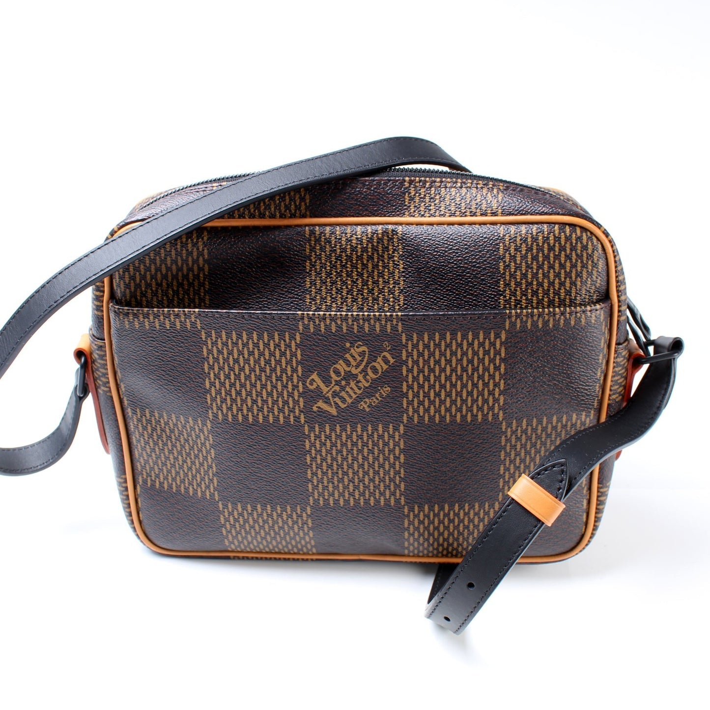 Louis Vuitton X Nigo Nil Mess Giant Ebene Damier Handbag