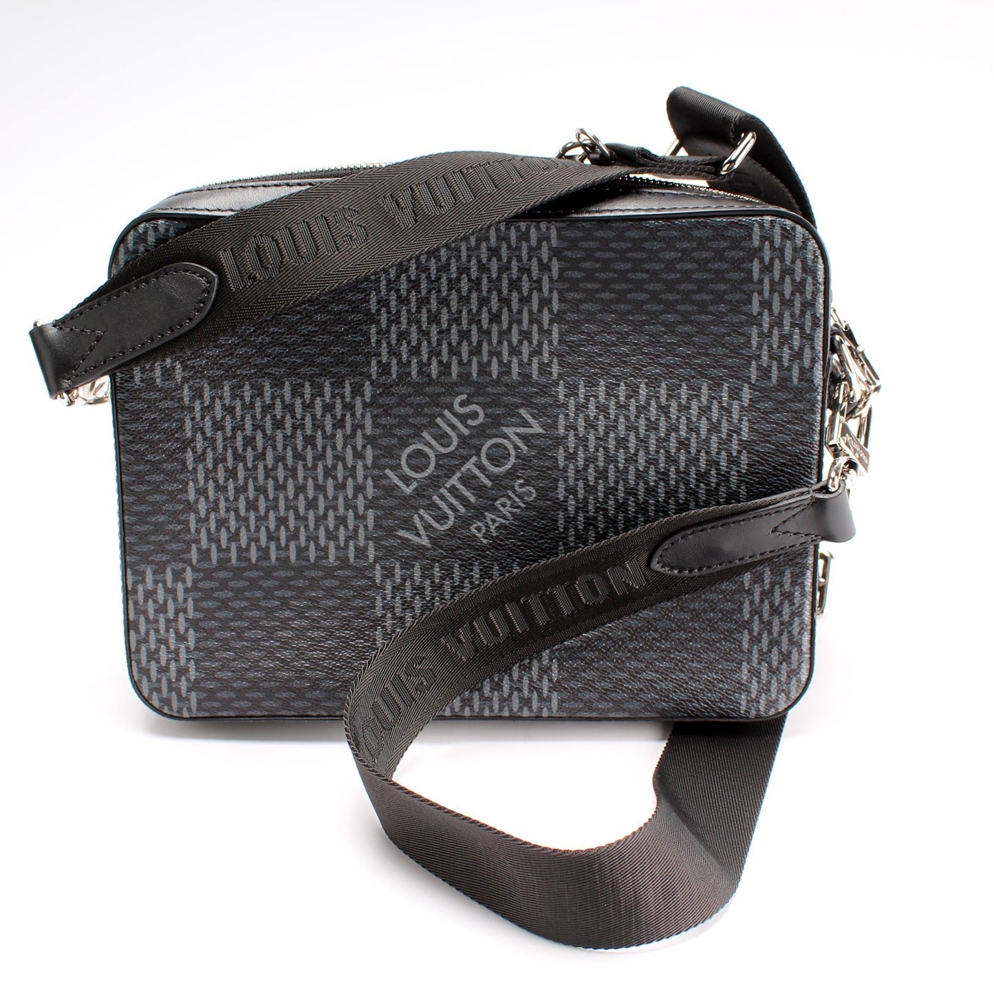 Louis Vuitton Trio Messenger 3D Graphite Damier Crossbody Bag