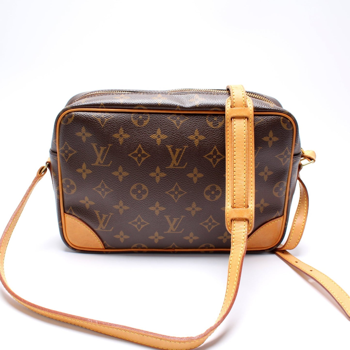 Louis Vuitton Trocadero 27 Monogram Handbag Monogram 20
