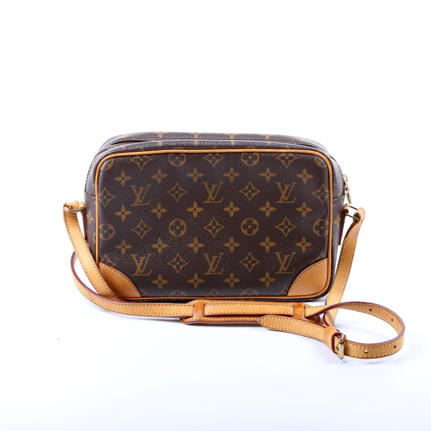 Louis Vuitton Trocadero 27 Monogram Handbag Monogram 32