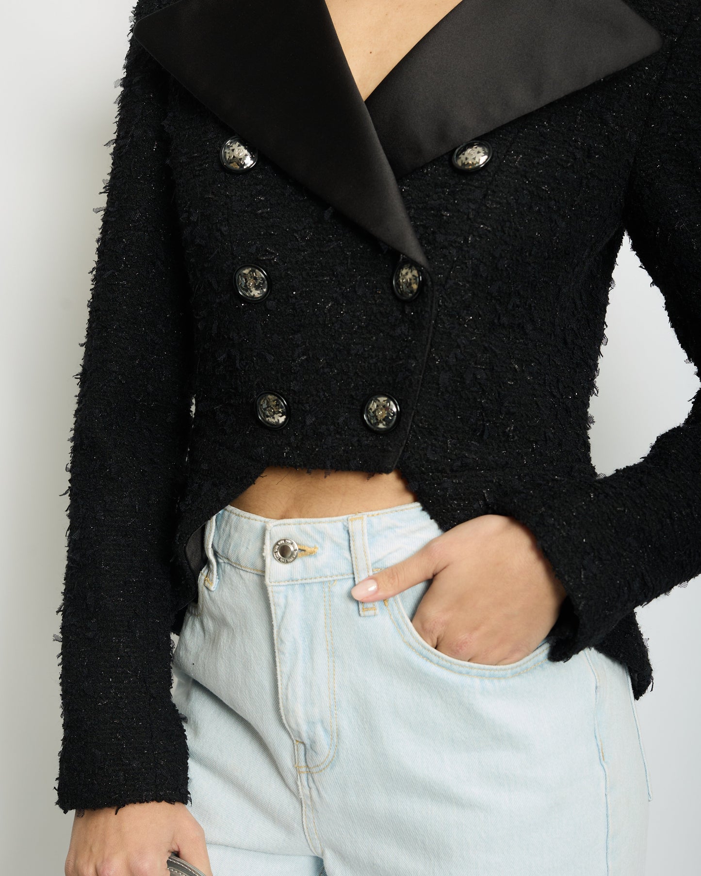 Chanel *HOT* 19/K Black Metallic Tweed Cropped Blazer with Satin Collar and Snowflake Buttons Details Size FR 38 (UK 10) RRP £5,800 Accessory