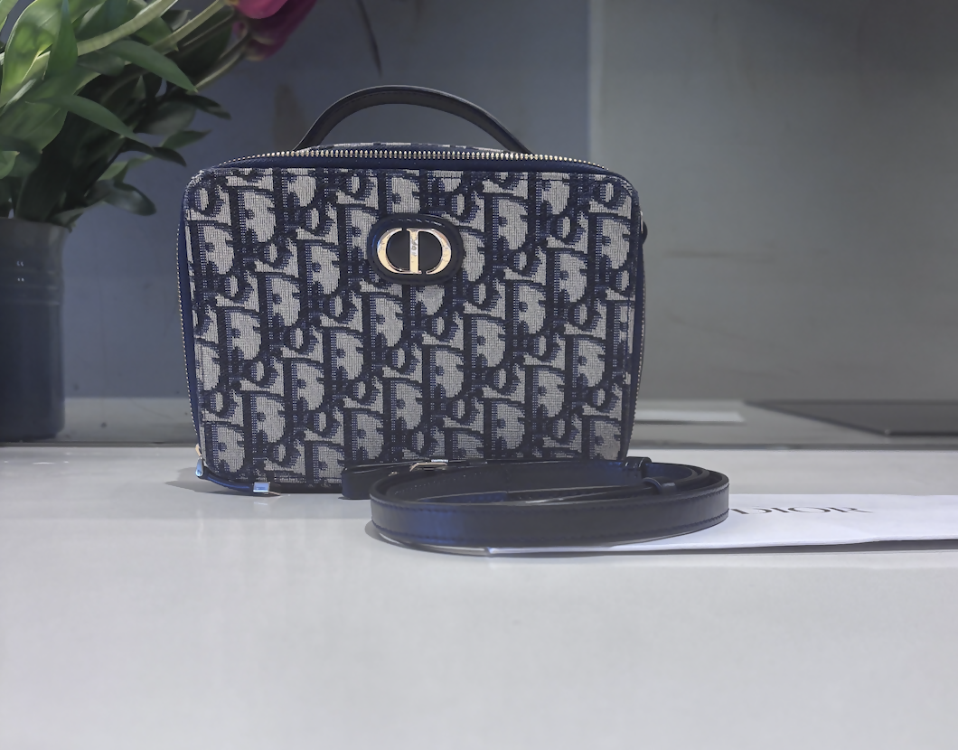 Dior Handbag bag - Montaigne Canvas