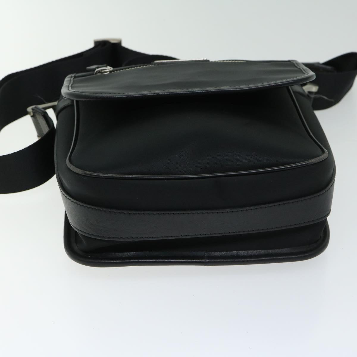 Burberry Luxury Shoulder Bag Shoulder Bag 97