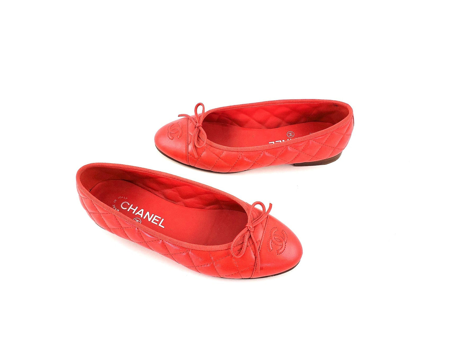 Chanel Red Quilted CC Logo Classic Ballet Flats 37.5C