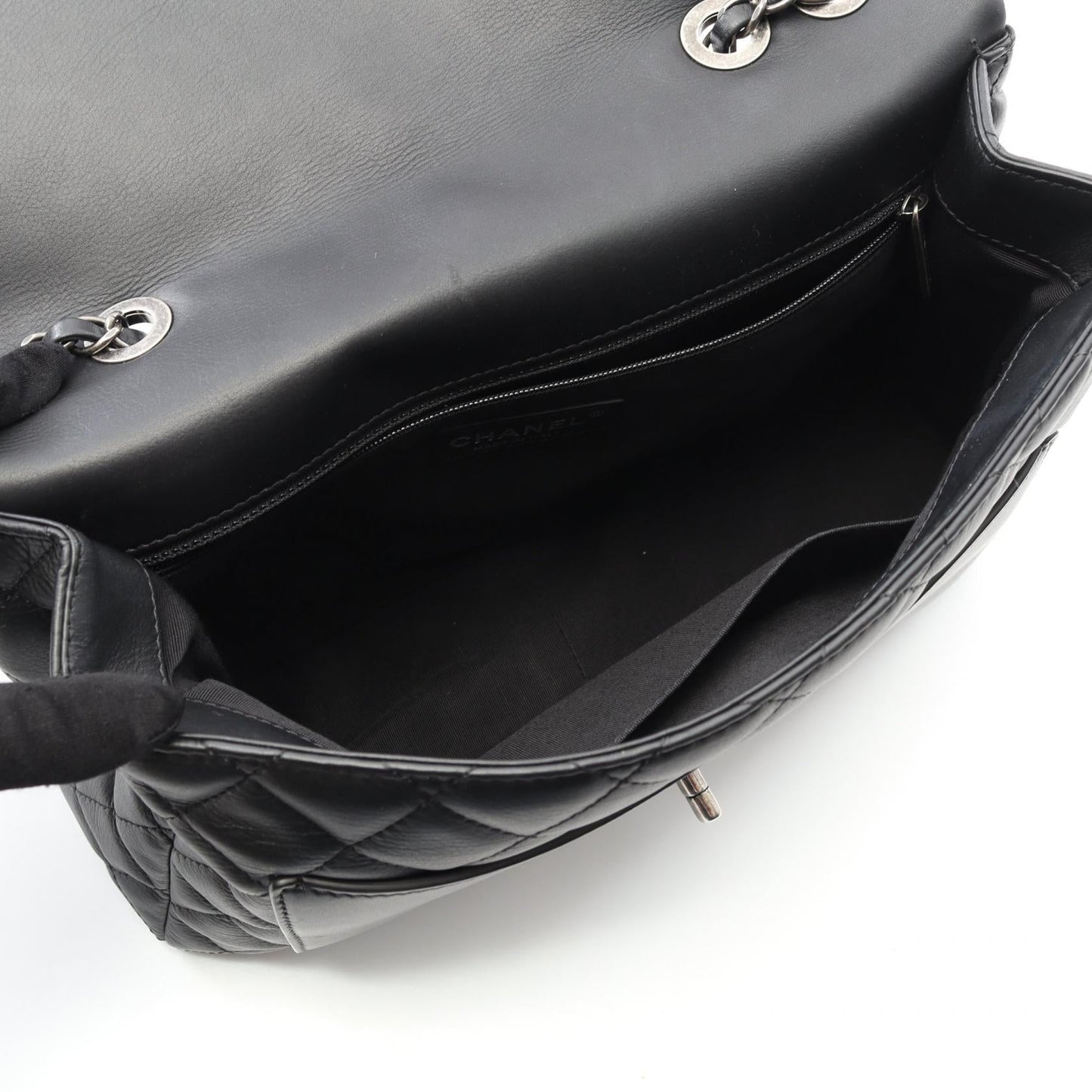 Matelasse Lambskin Shoulder Bag 166