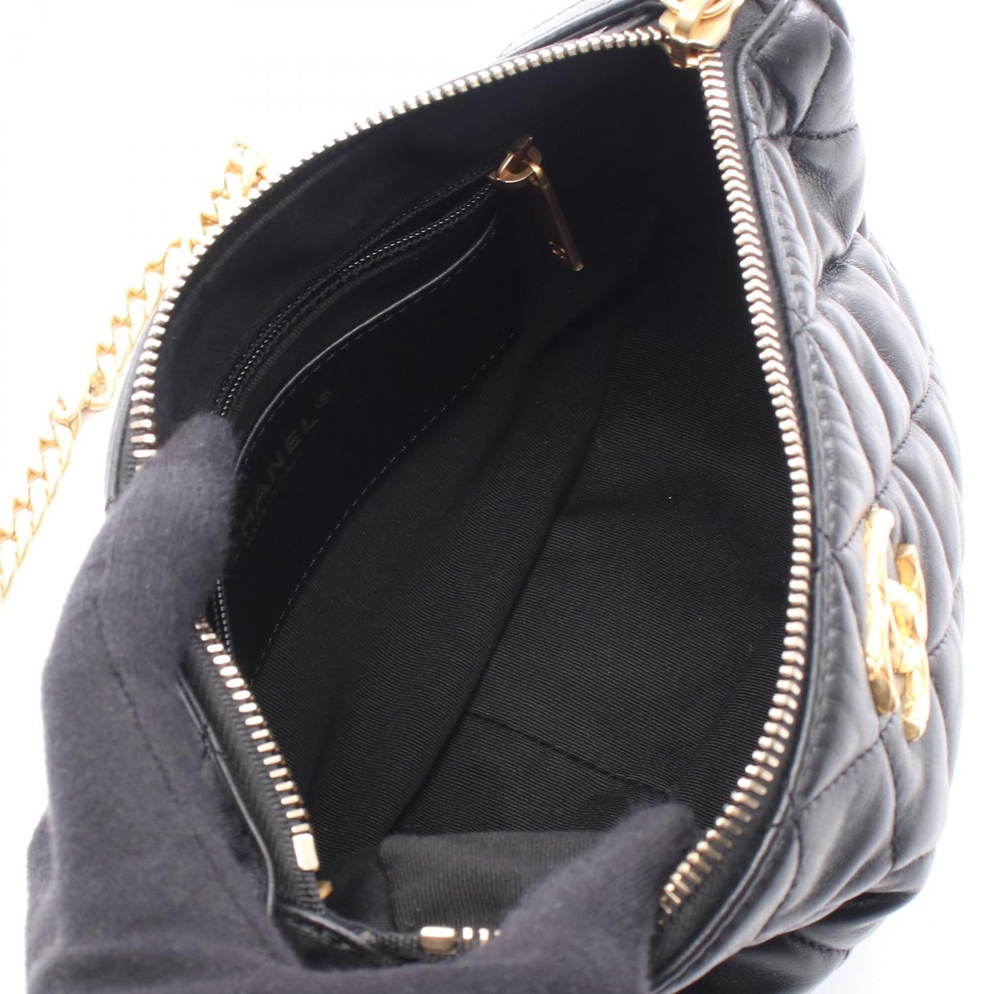 Matelasse Lambskin Shoulder Bag 144
