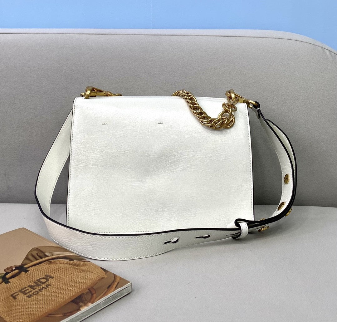 Top QualityTop Quality Kan U White Small Handbag