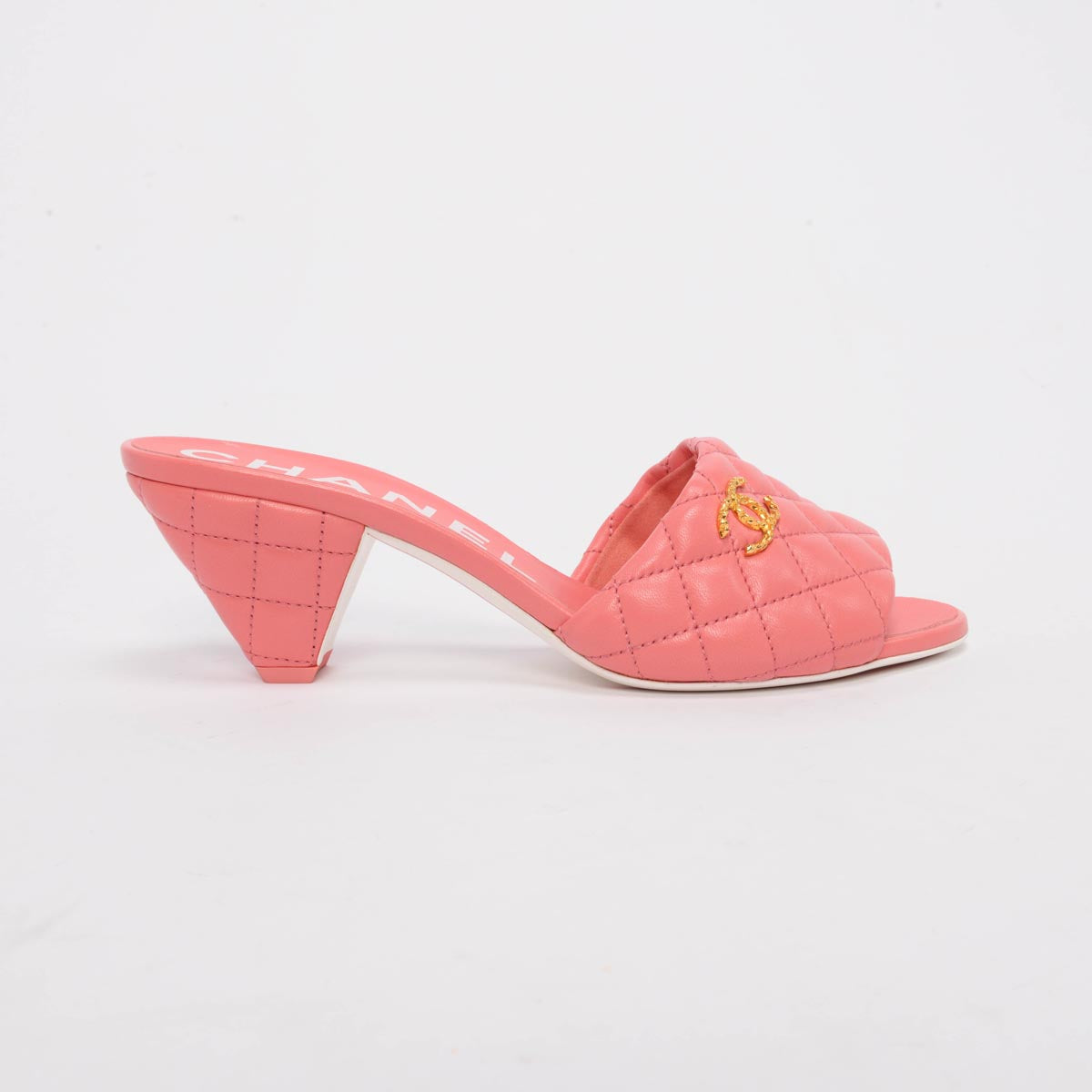 Chanel Coral Quilted Lambskin Textured CC Mules 40 Shoes