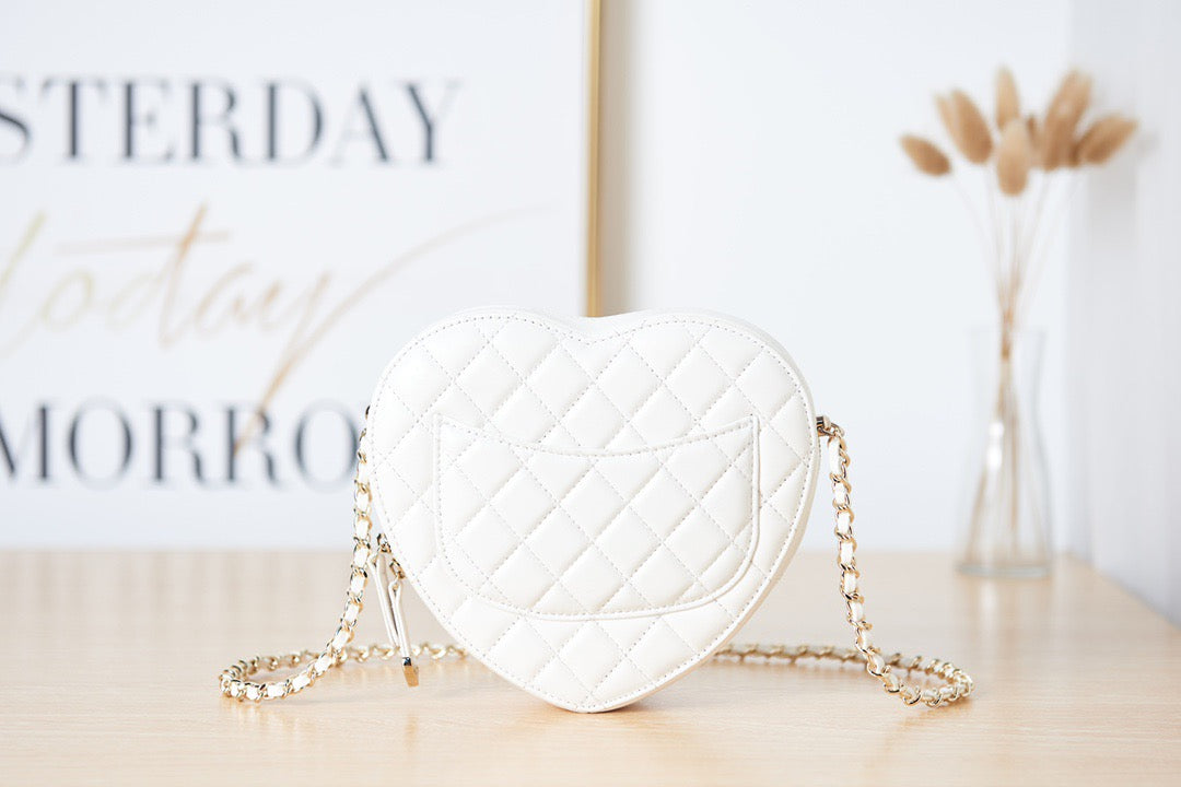 Chlmini Heart Bag For Women White Travel Bag