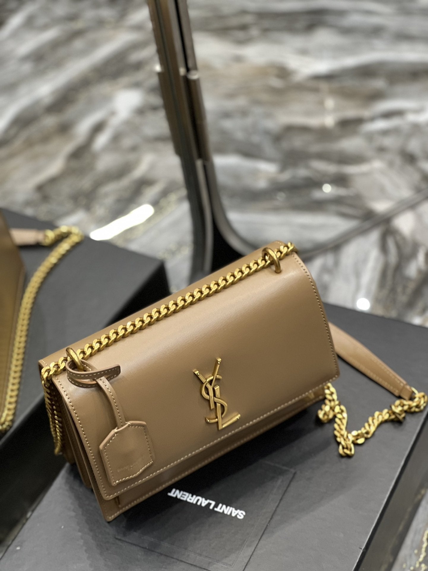 YSL Saint Laurent Sunset 8in 22cm Dark Beige Medium Chain Handbag