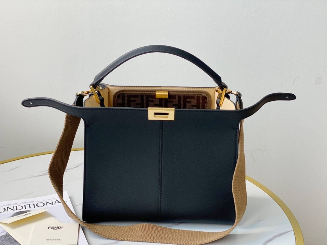 Lite Metop Qualityum Blue Navy Tote Bag