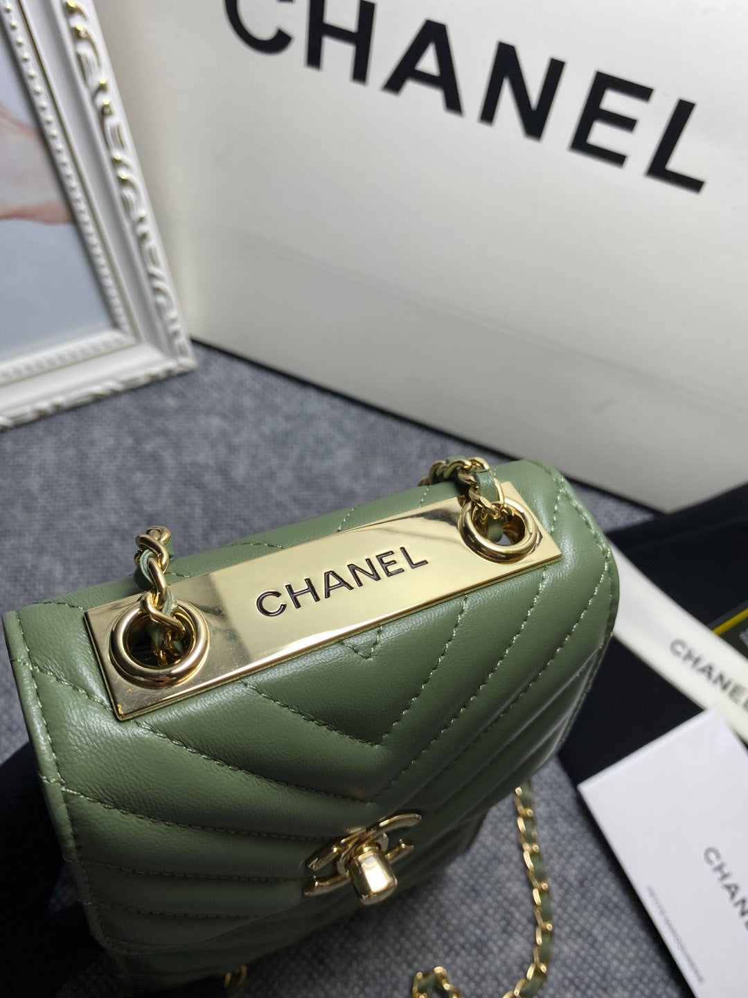 CHL Chevron Trendy CHL Phone Handbag 5