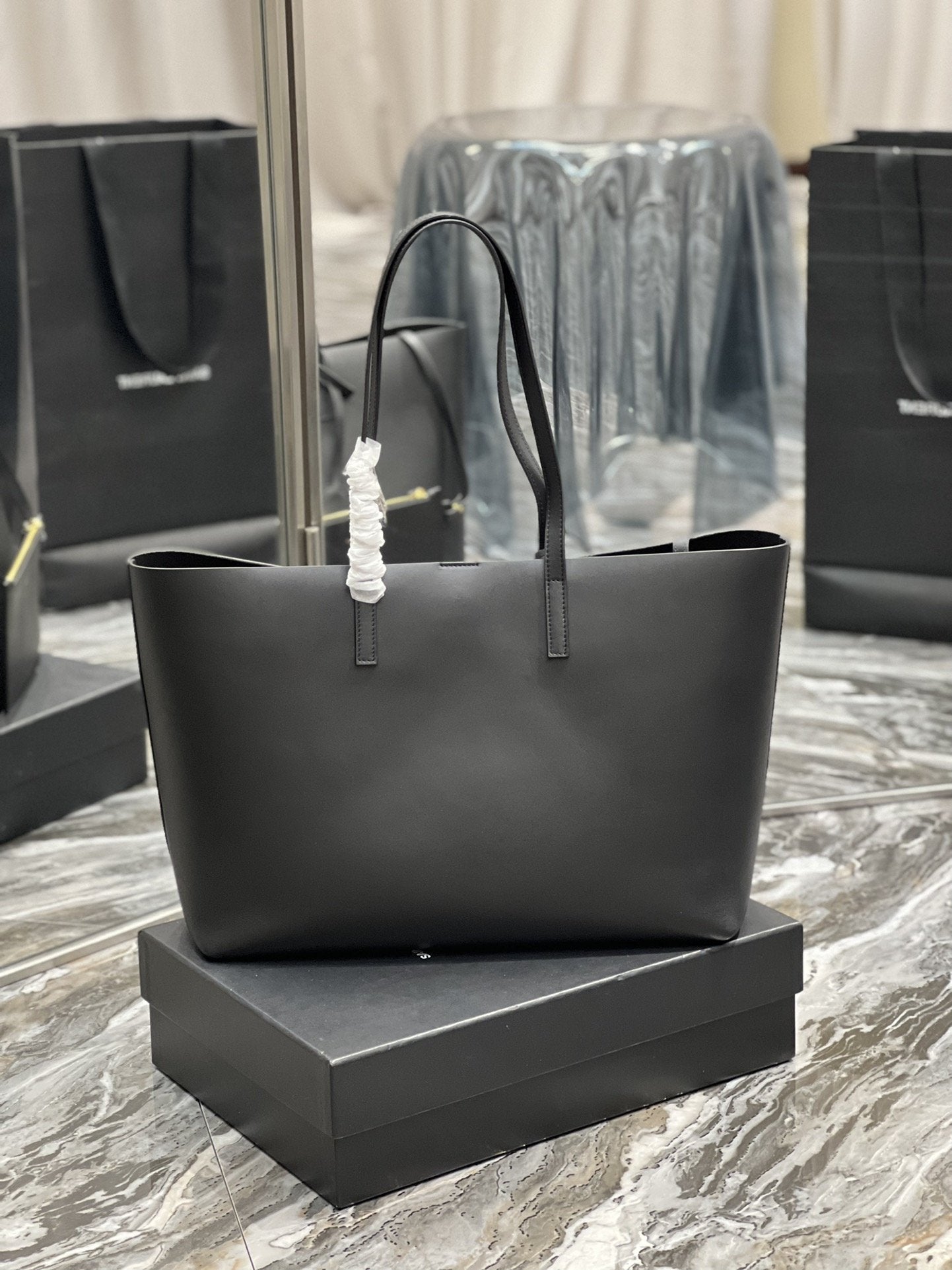 YSL Saint Laurent Shopping E W Hardware 14.5in Black Gold Tote Bag