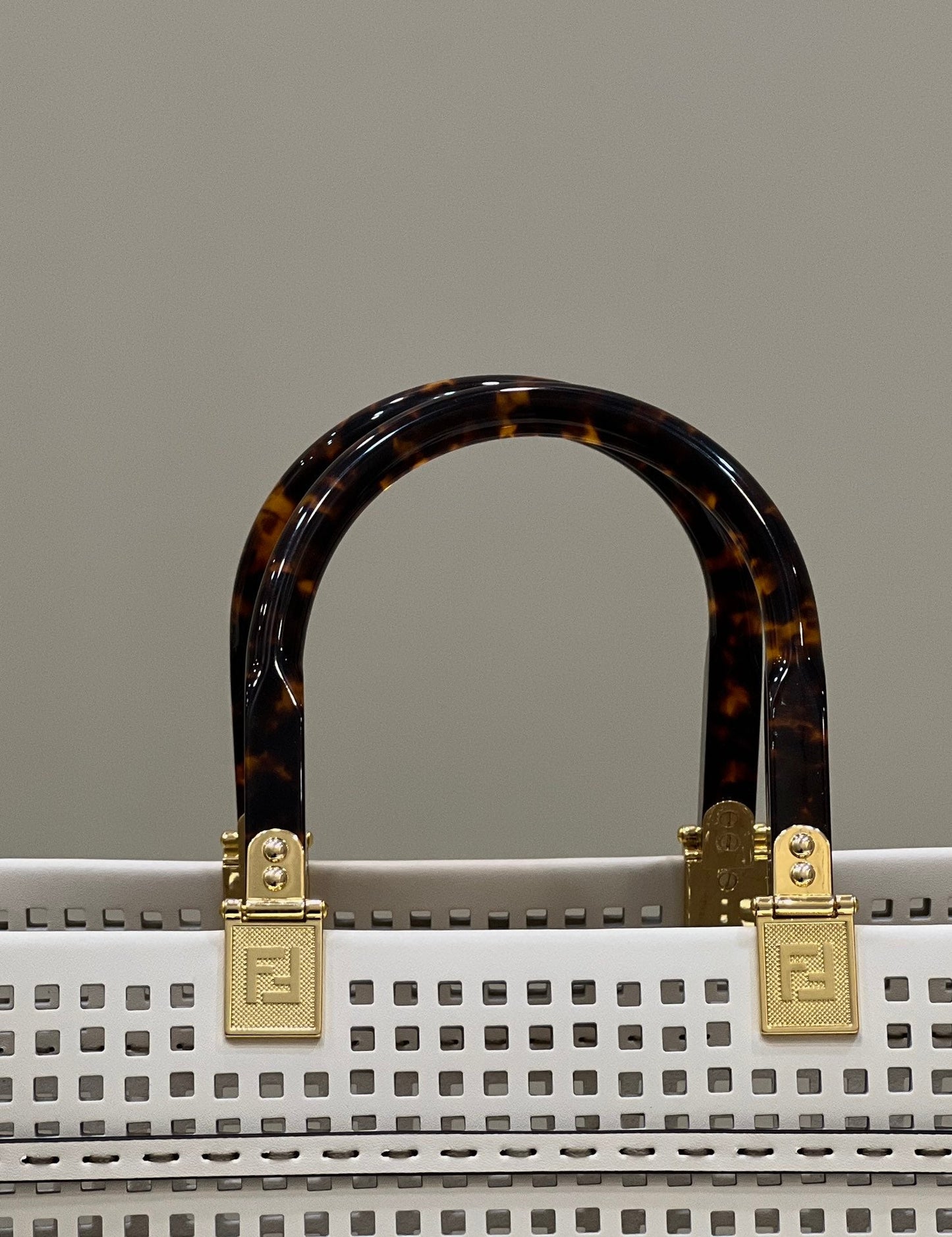 Fi Fi Sunshine Metop Qualityum Two Toned Travel Bag