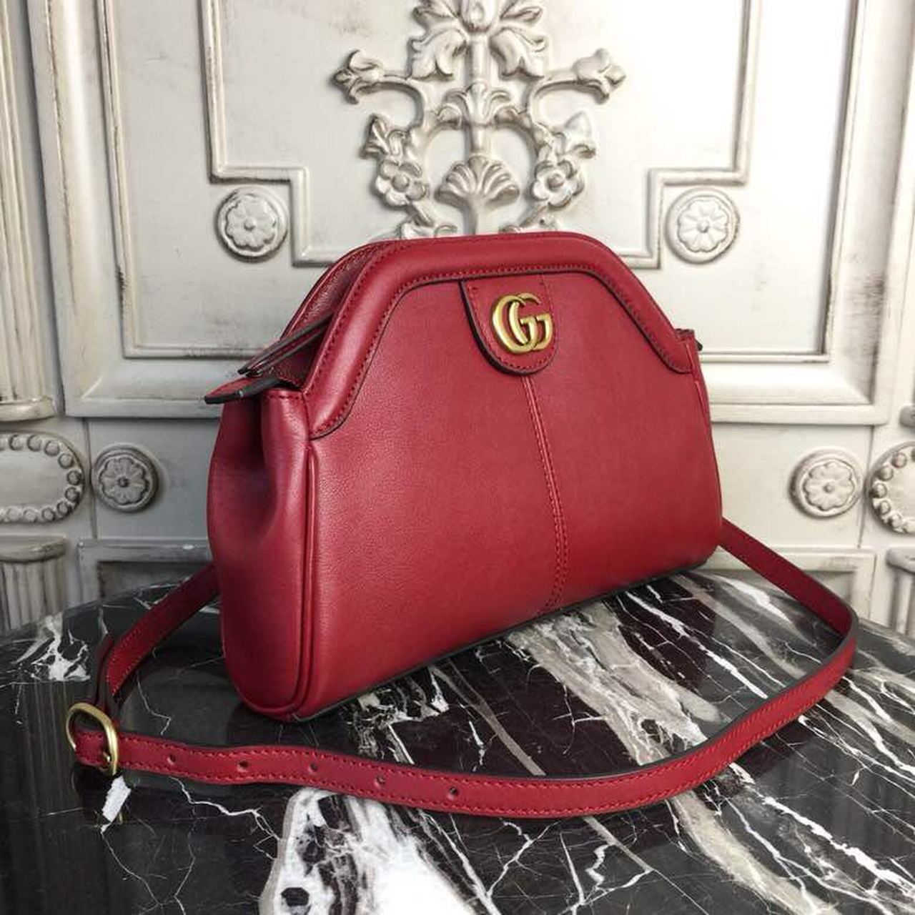 gg RE BELLE 10.7in 27cm Red Medium Top Handle Handbag