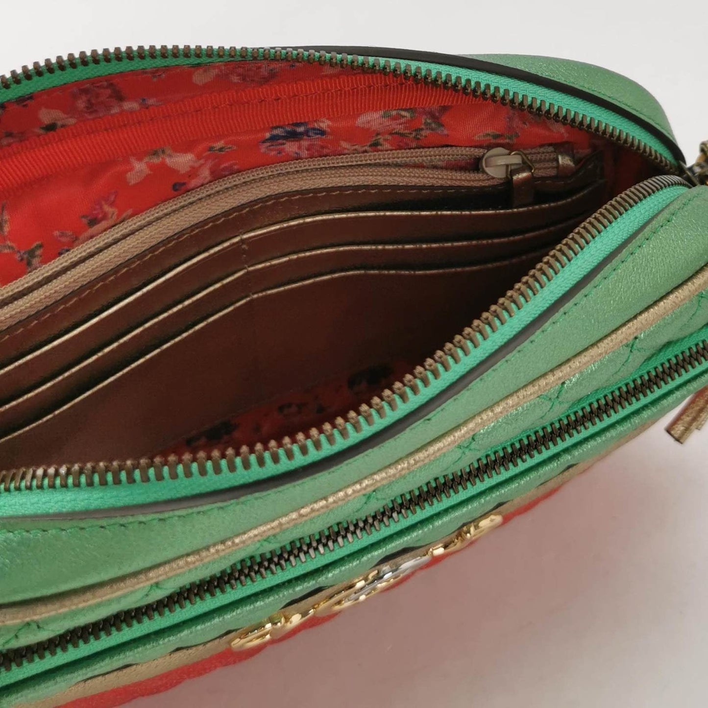 Gucci rsebit Pouch Leather Red Green Mini Clutch Bag