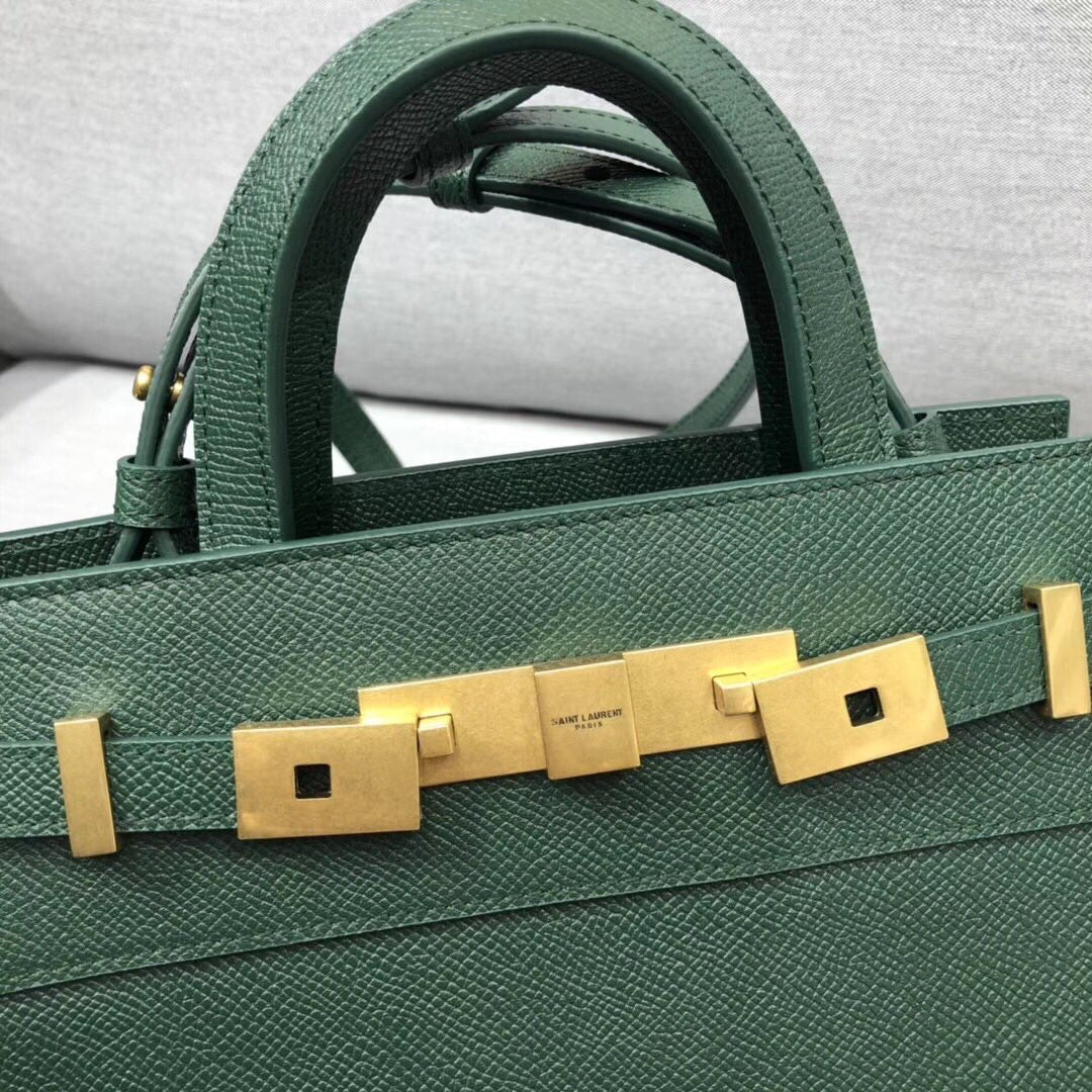 YSL Saint Laurent Manhattan Shoulder Bag 82In21Cm Ysl 5666
