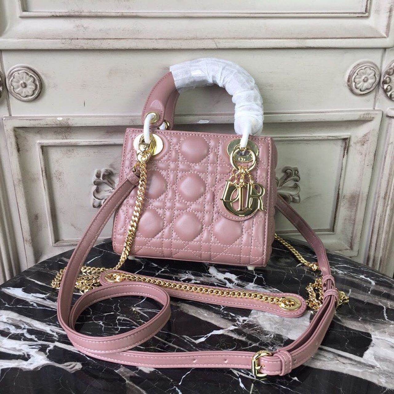 Lady Toned Hardware Dusty Cd Pink Gold Mini Travel Bag