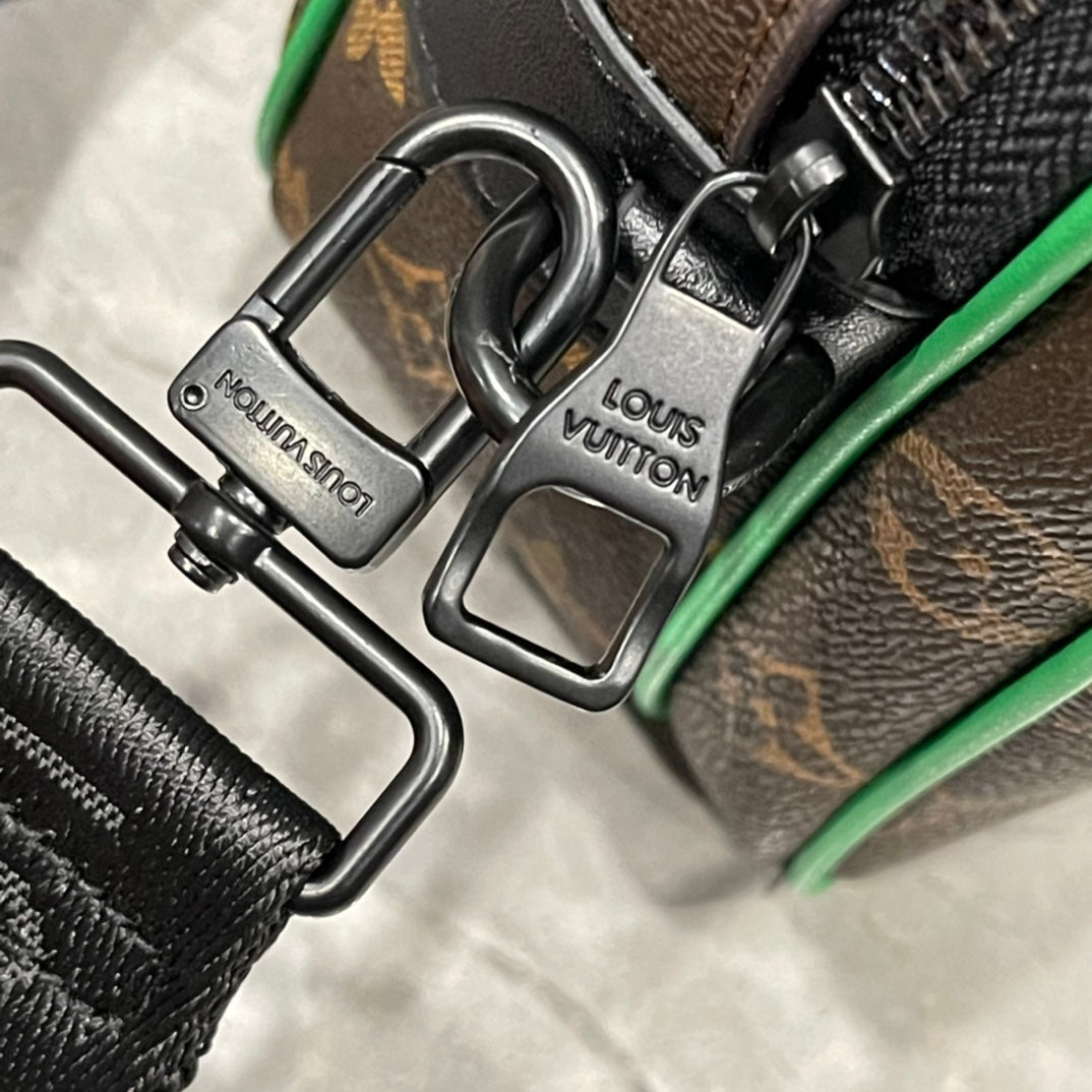 EN - Luxury LUV 851 Travel Bag