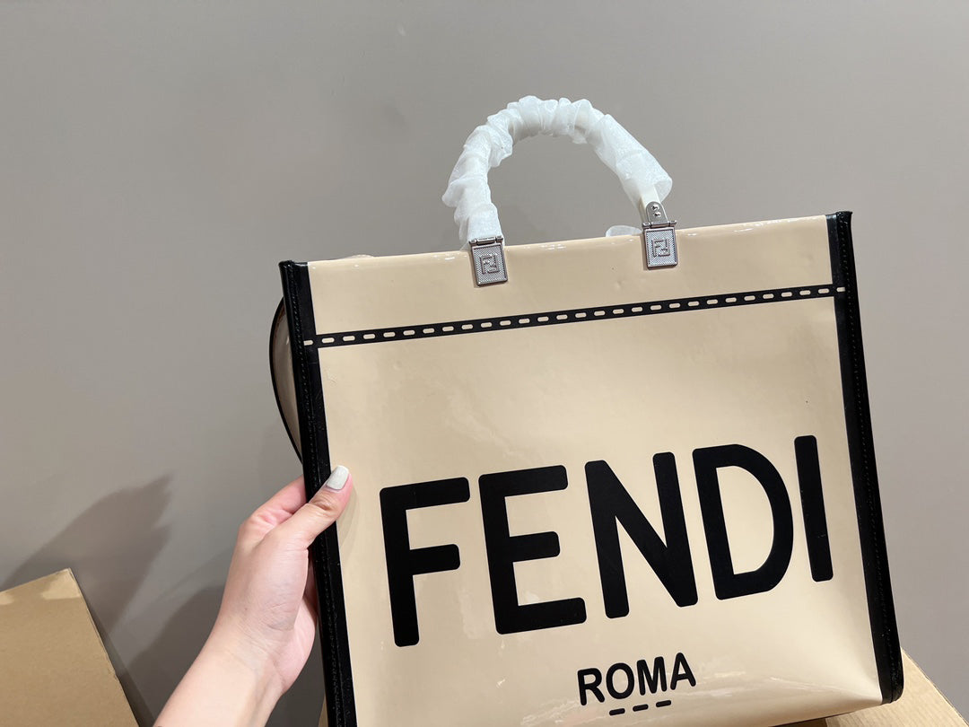 EN - Luxury FEI 283 Travel Bag