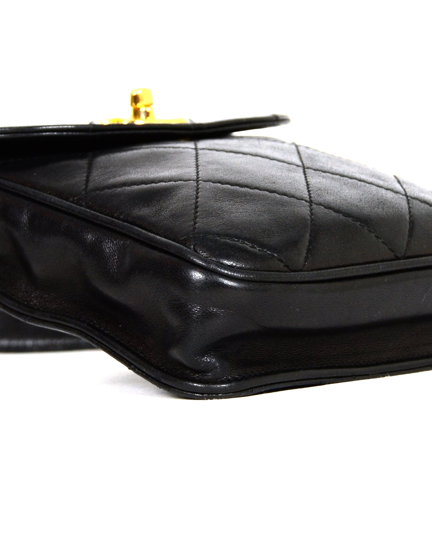 Chanel ' Black Lambskin Quilted Belt Bag sz 75/30"