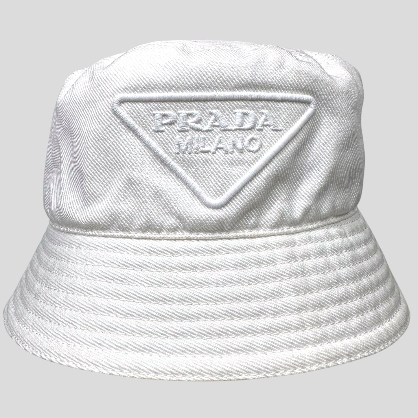 Prada Bag Cotton Triangle Hat - L Logo Embroidered Bucket Bucket Bag