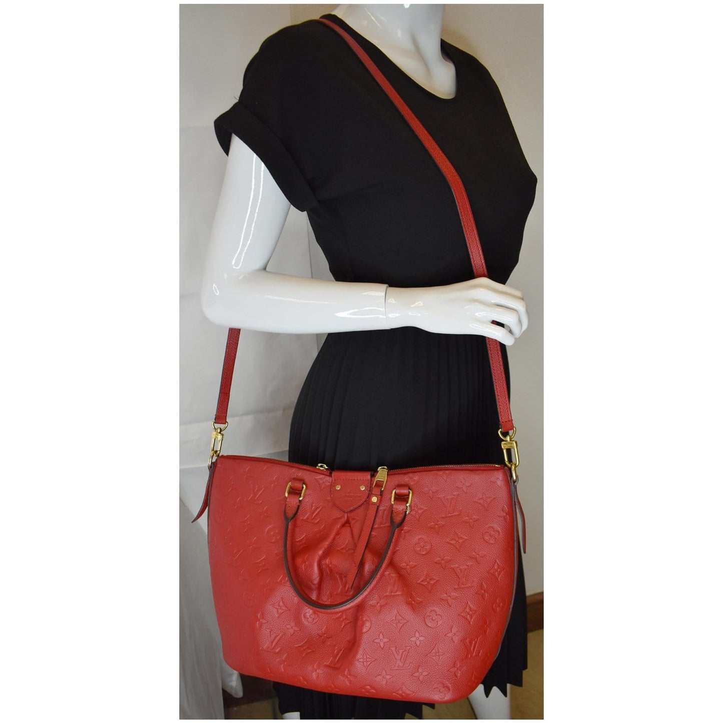 Louis Mazarine Mm Empreinte Shoulder Bag Monogram Red