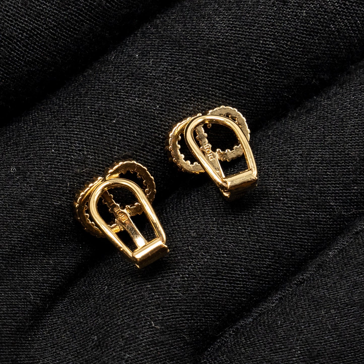 Dior Crystal Ear Clips Tone (Sell In A Gold Silver Travel Bag